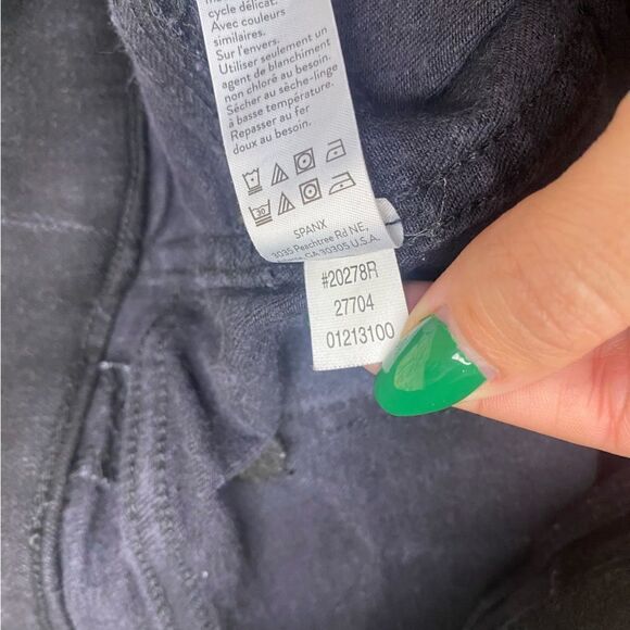 SPANX Shape EveryWear Ankle Skinny Black Jeans Jeggings Back Pockets, Size Small - Picture 6 of 7